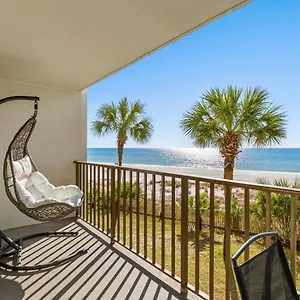 Aparthotel Ocean Front Turtle's Nest At The Commodore 202