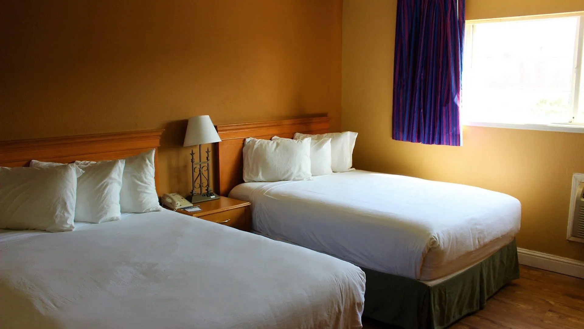 The Midtowner Hotel, Surestay Collection By Best Western Sacramento Hotel